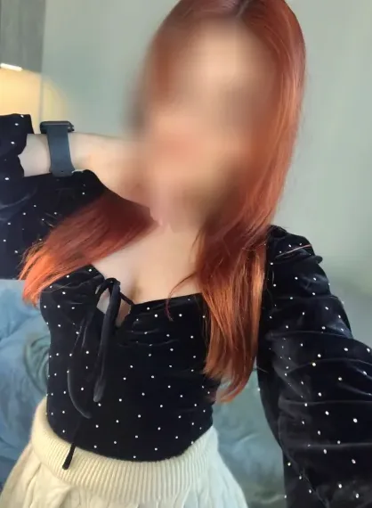 Elisabeth, 26