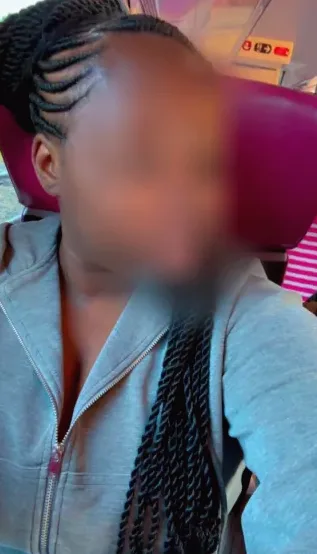 Fabienne, 21
