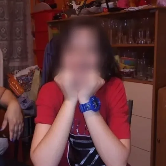 Fabienne, 25