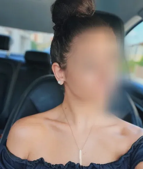 Johanna, 25