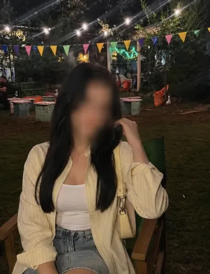 Martina, 24