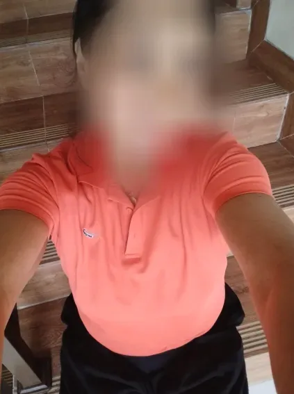 Nora, 40
