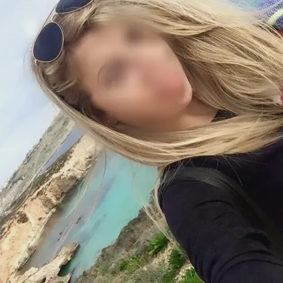 Paula, 34