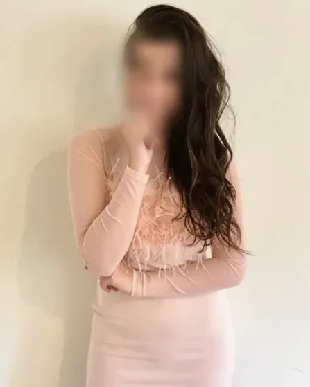 Thea, 28