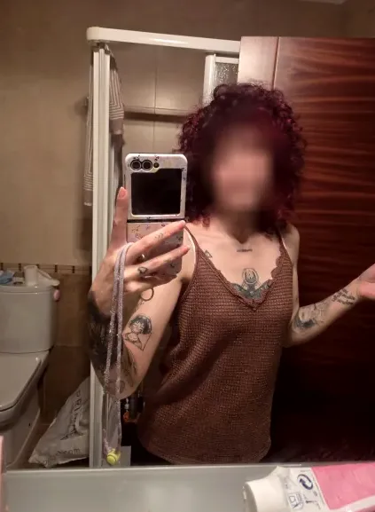 Zeynep, 36